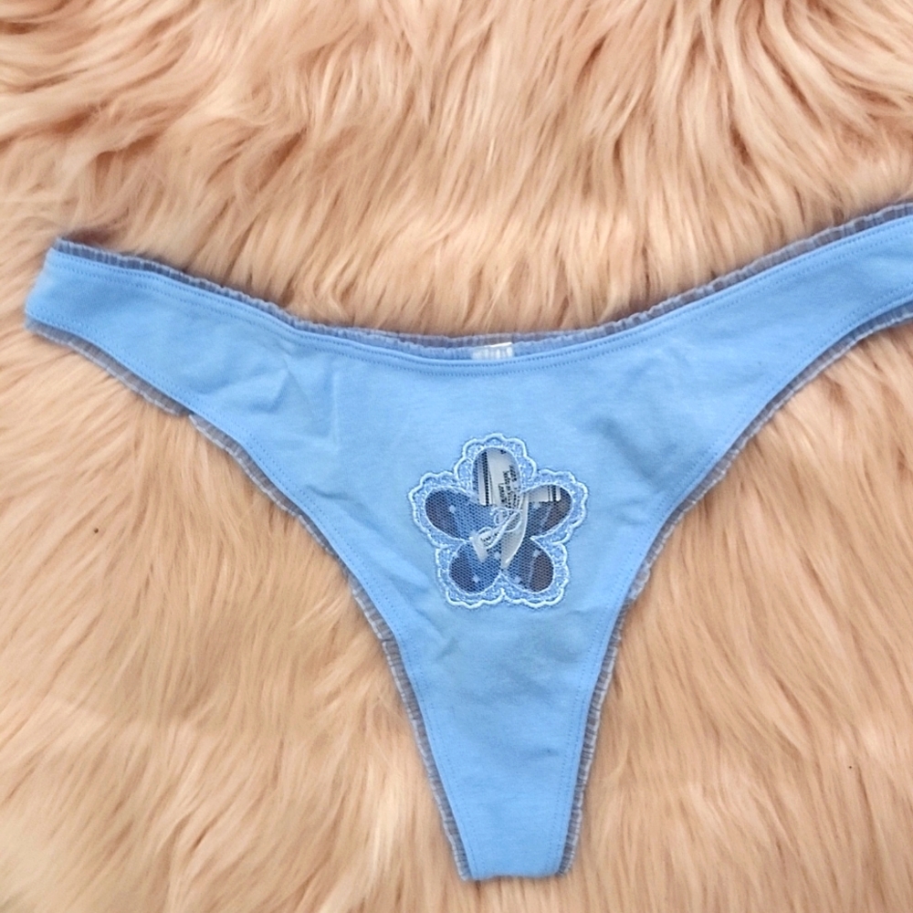 Brand New PINK VICTORIA'S SECRET MESH DAISY LOGO  THONG-S